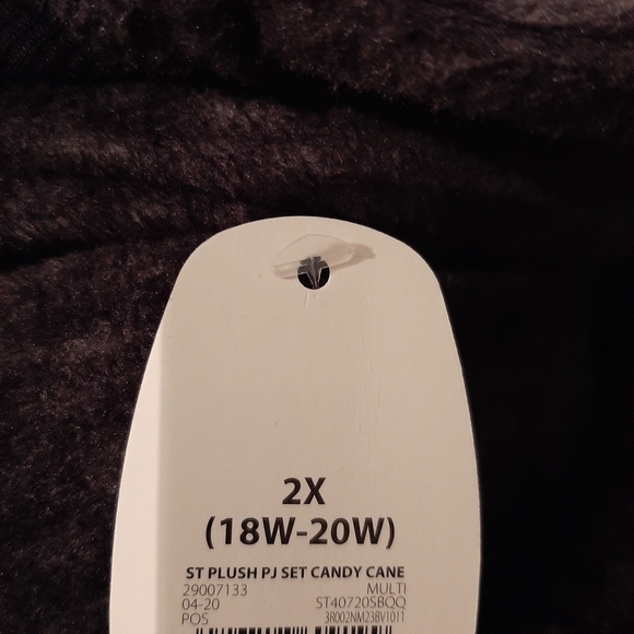 Secret Treasures Plush PJ Set Candy Cane Size Small, Med & Lrg - Picture 15 of 16